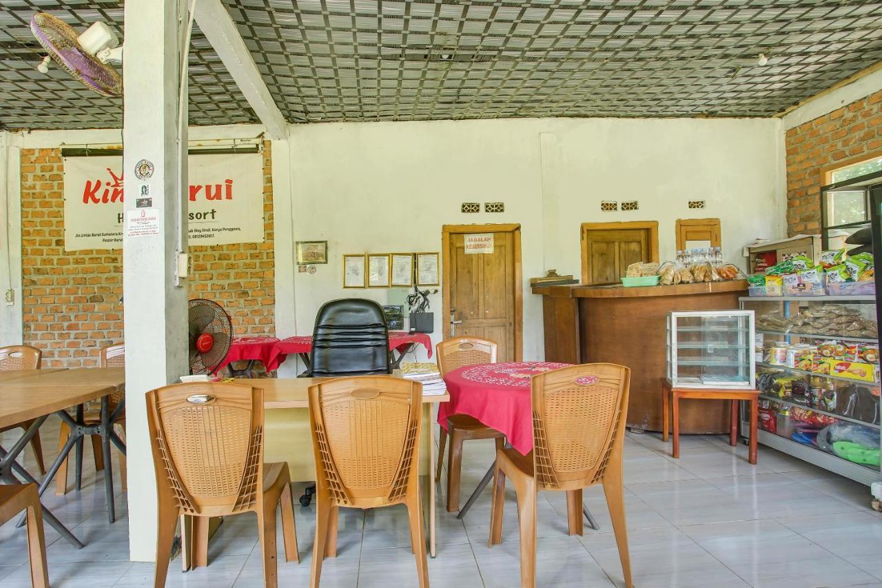 Oyo 2246 Anjung Bang Oking Hotel & Resort Pasarpulaupisang Экстерьер фото
