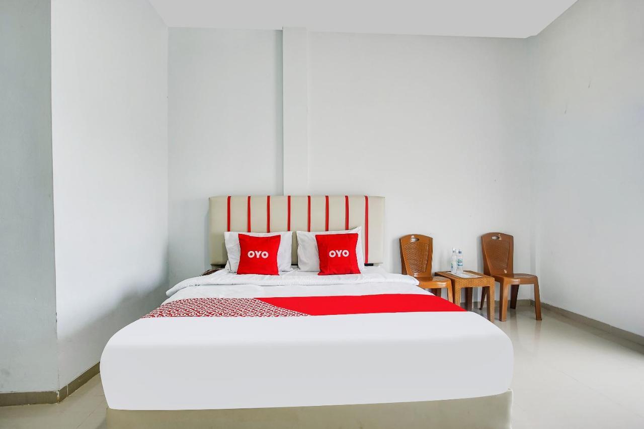 Oyo 2246 Anjung Bang Oking Hotel & Resort Pasarpulaupisang Экстерьер фото