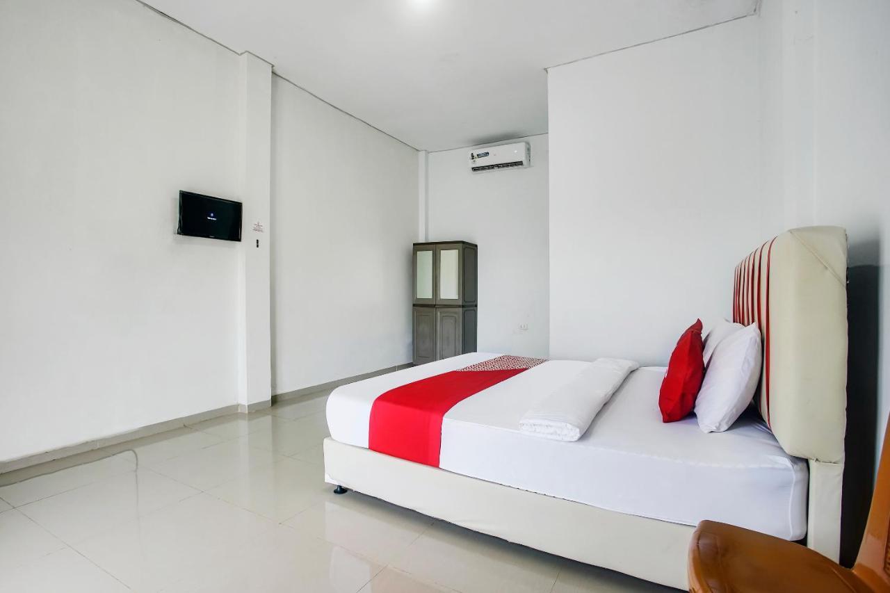 Oyo 2246 Anjung Bang Oking Hotel & Resort Pasarpulaupisang Экстерьер фото