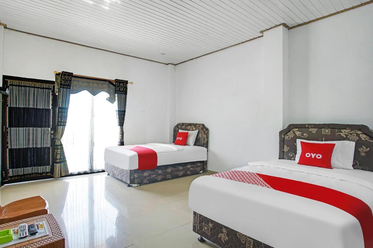 Oyo 2246 Anjung Bang Oking Hotel & Resort Pasarpulaupisang Экстерьер фото